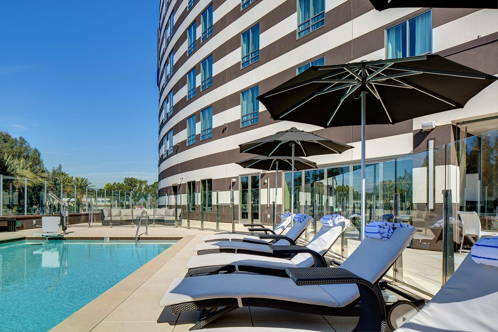 Parkwest Bicycle Casino Hotel Bell Gardens Ngoại thất bức ảnh