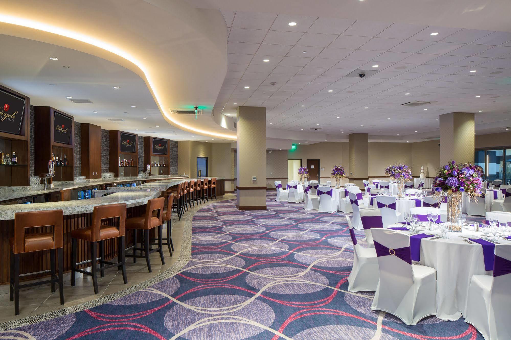 Parkwest Bicycle Casino Hotel Bell Gardens Ngoại thất bức ảnh